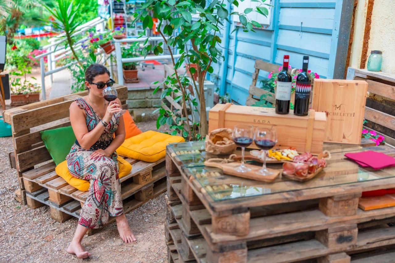 Le Pianacce Camping Village كاستاجنيتو كاردوتشي المظهر الخارجي الصورة